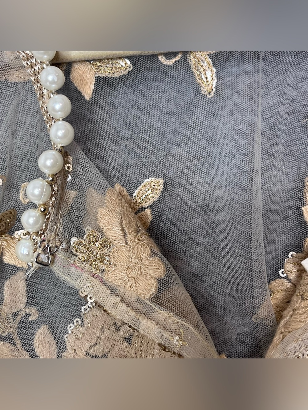 Vintage Shawl Gold Sequin Pearl Bead Embellished Women Cape Shrug Wrap Size 32 - Picture 12 of 12